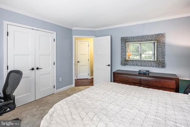 Building Photo - 11434 Cedar Ridge Dr