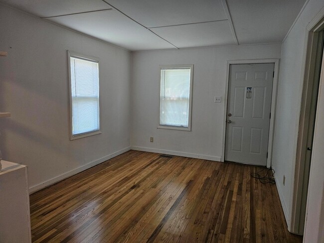 Building Photo - 1035 Spruce St