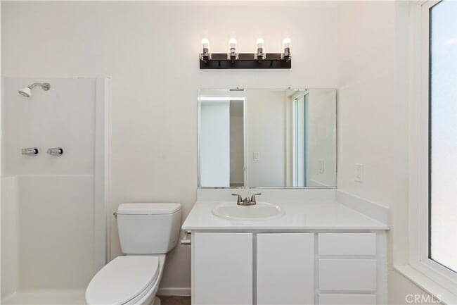 Building Photo - 14941 Doheny Cir