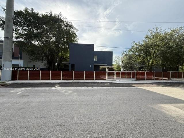 Building Photo - 5198 NW 3rd Ave