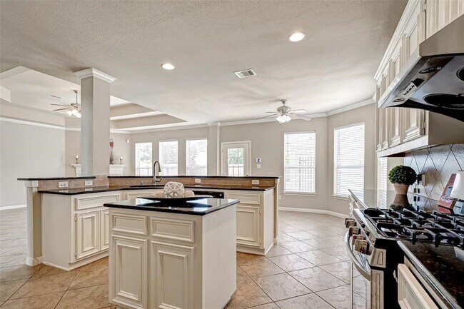 Building Photo - 4602 Butler Springs Ln
