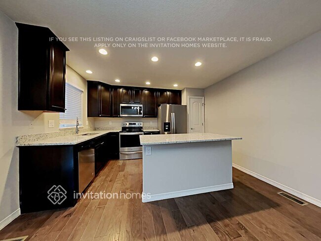 Building Photo - 10864 Nolin Dr
