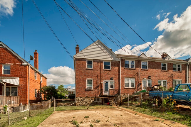 Building Photo - 710 Edmondson Ave