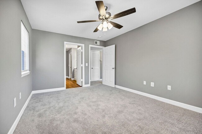 Building Photo - cpi7