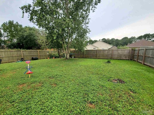 Building Photo - 2483 Redoubt Ave