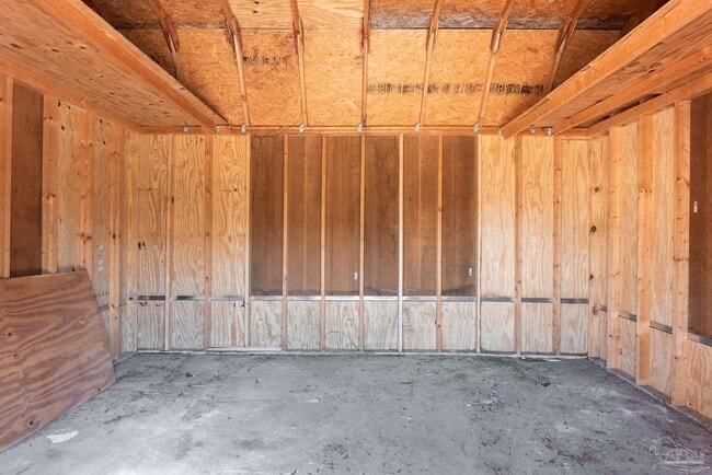 Building Photo - 802 Rue Max St