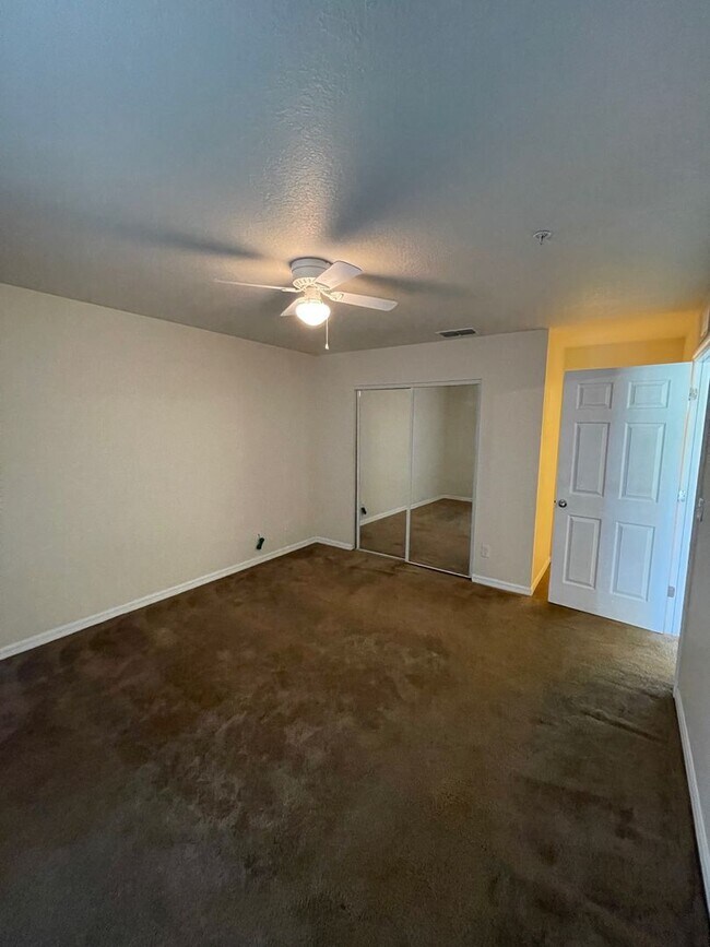 Building Photo - 8130 Juniper Rd