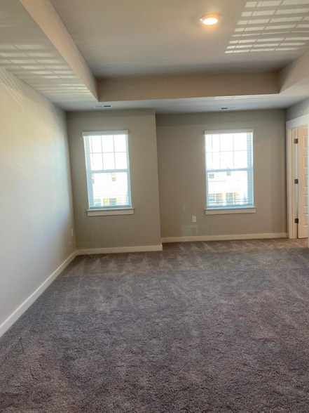 Building Photo - 4521 Sardius Dr