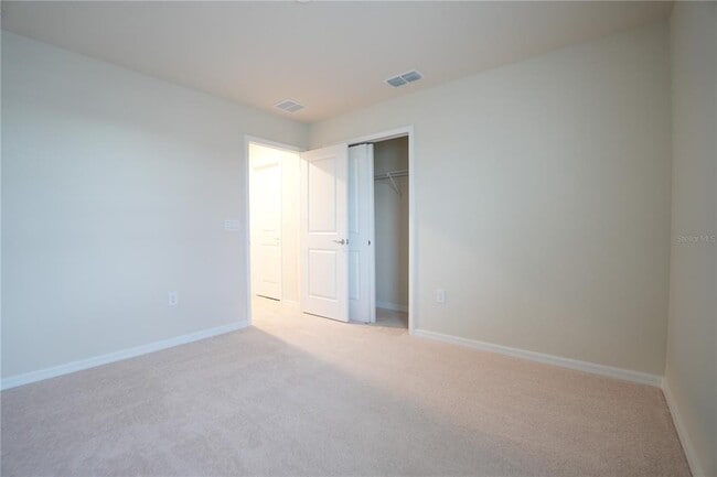 Building Photo - 268 Summer Pne St