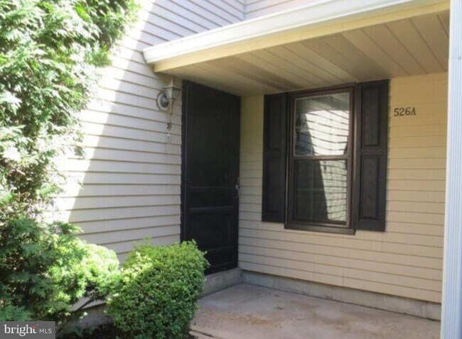 Building Photo - 526 Willow Turn