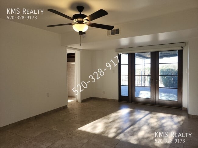 Building Photo - 500 E Eden Pl