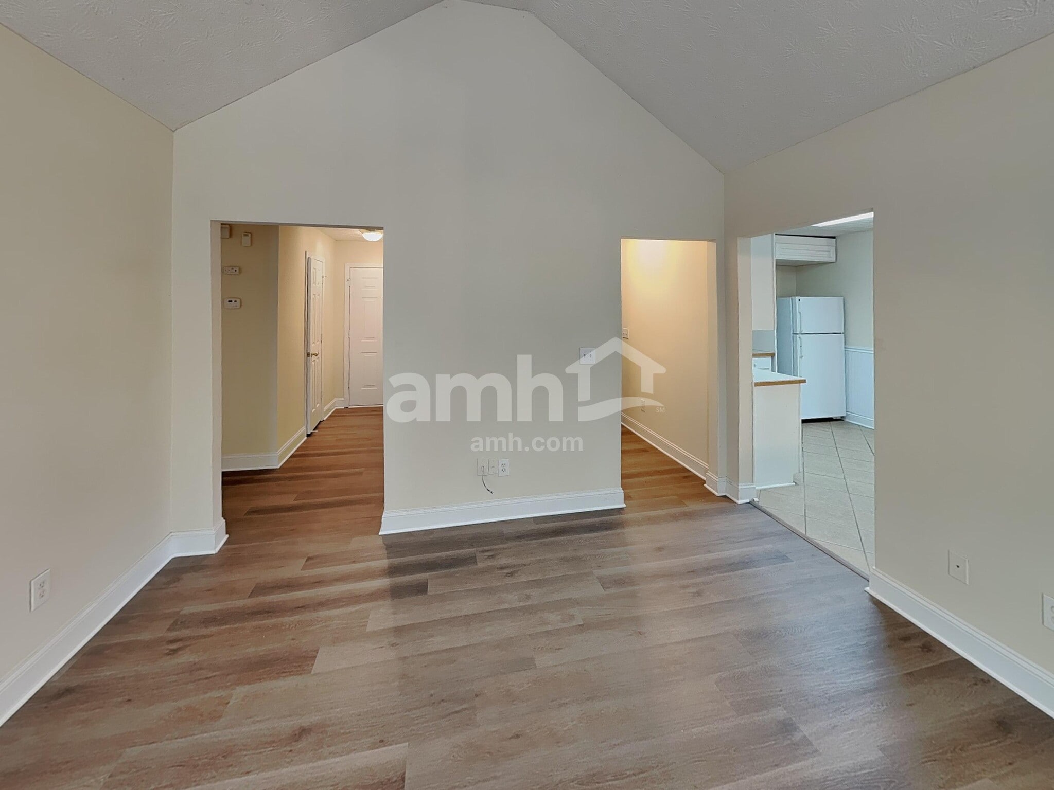 Building Photo - 1365 Morrow Dr