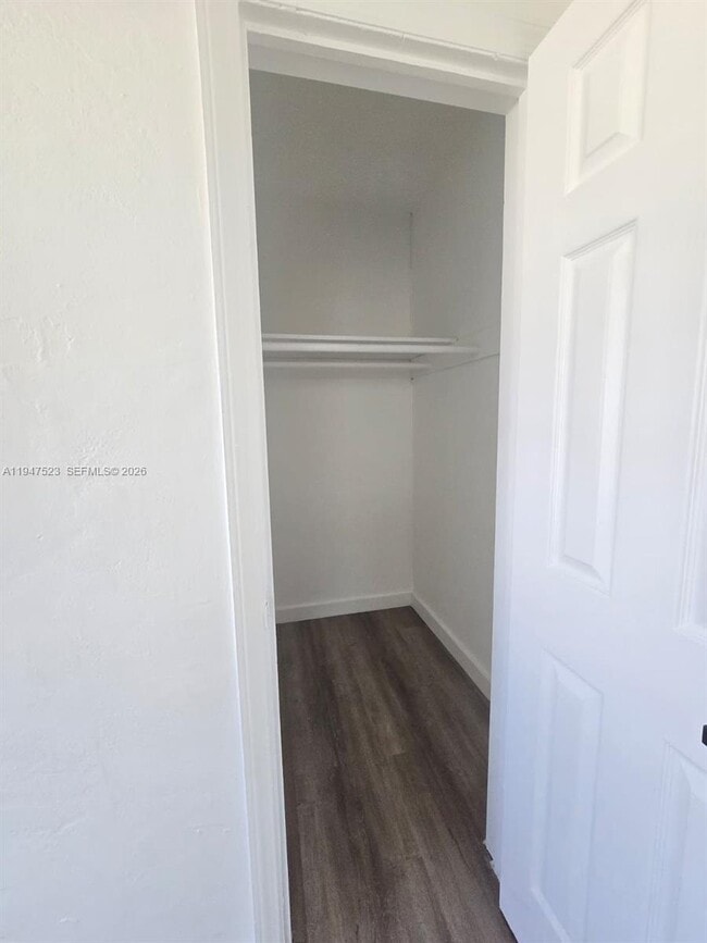 Building Photo - 1945 NE 171 St