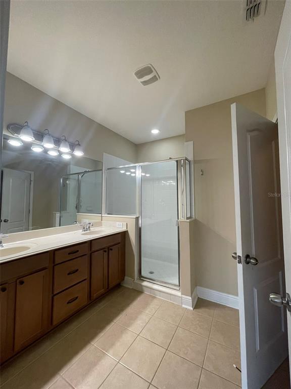 Building Photo - 439 Ellis Square Ct