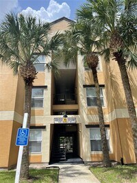 Building Photo - 7511 Seurat St