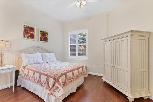 Building Photo - 5425 46th Ct W