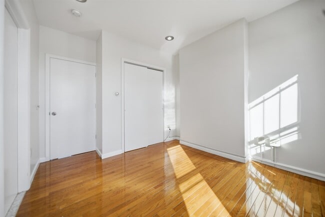 Building Photo - 800 Ocean Ave