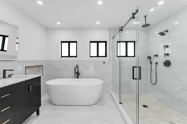 Building Photo - 14300 SW 192nd St