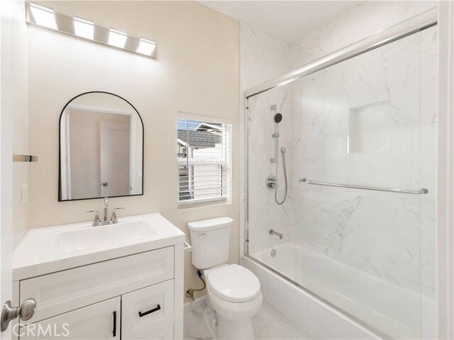 Building Photo - 636 Pioneer Dr