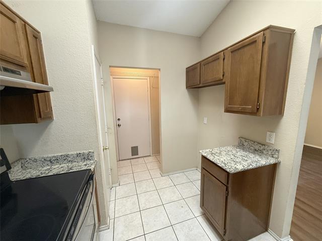 Building Photo - 6628 Fair Oaks Dr