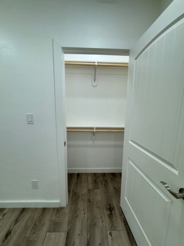 Building Photo - 1803 E Miles St