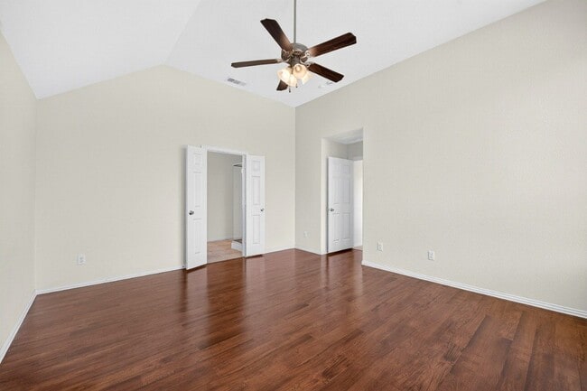 Building Photo - 2668 Costa Mesa Dr