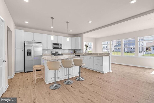 Building Photo - 2053 Whithorn Hl