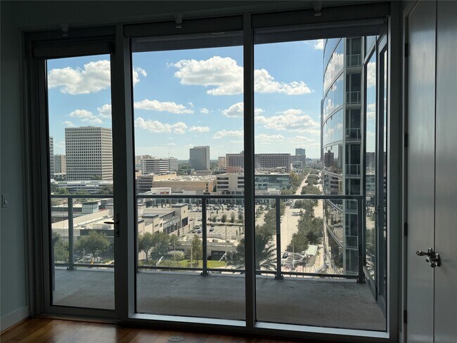 Building Photo - 1600 Post Oak Blvd