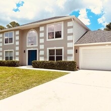 Building Photo - 2497 SW Independence Rd