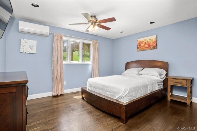 Building Photo - 613 Horsepound Rd