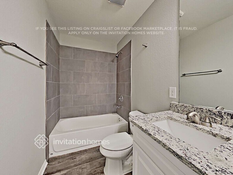 Building Photo - 15824 Coyote Hill Dr