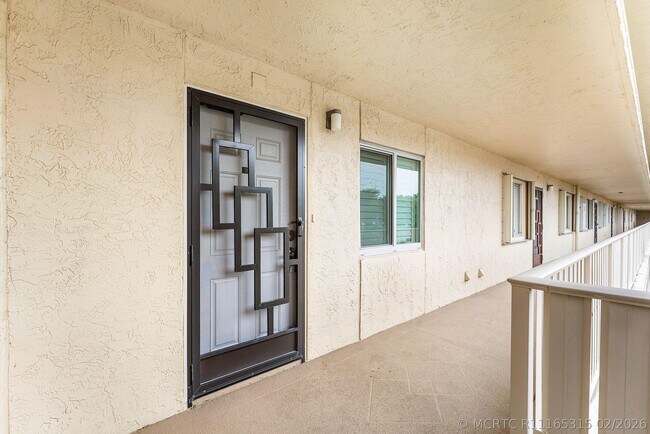 Building Photo - 7286 Huntington Ln