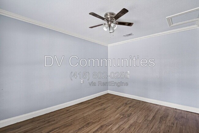 Building Photo - 3315 Bond St