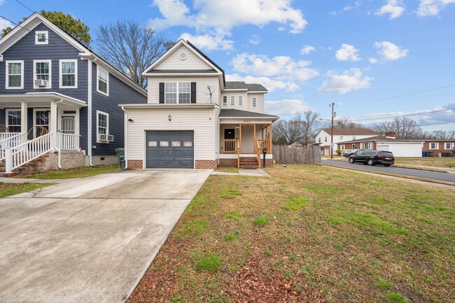 Primary Photo - Spacious 4-Bed, 3.5-Bath Norfolk Home with...