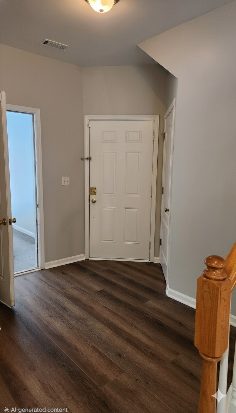 Entry - 897 Ivydale Ln