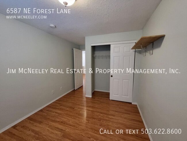 Building Photo - 6587 NE Forest Ln
