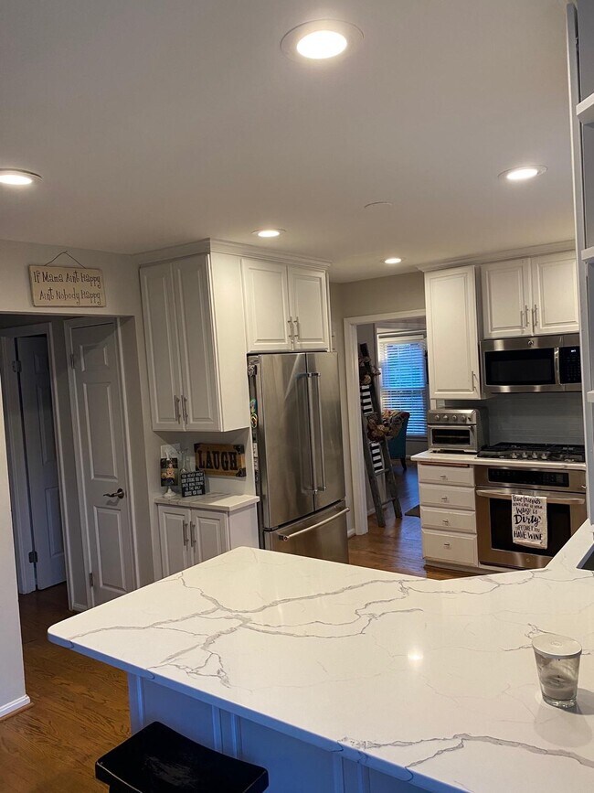 Building Photo - 5423 Rilian Ct