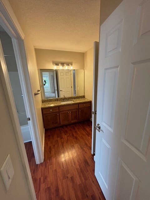 Vanity - 135 E Prairie Ave
