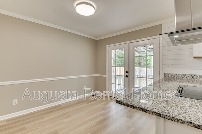 Building Photo - 454 Windtree Pl