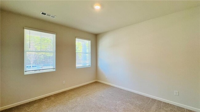 Building Photo - 304 Belmont Dr