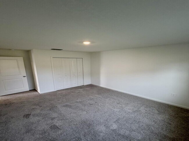 Building Photo - 8341 SW 42nd Cir