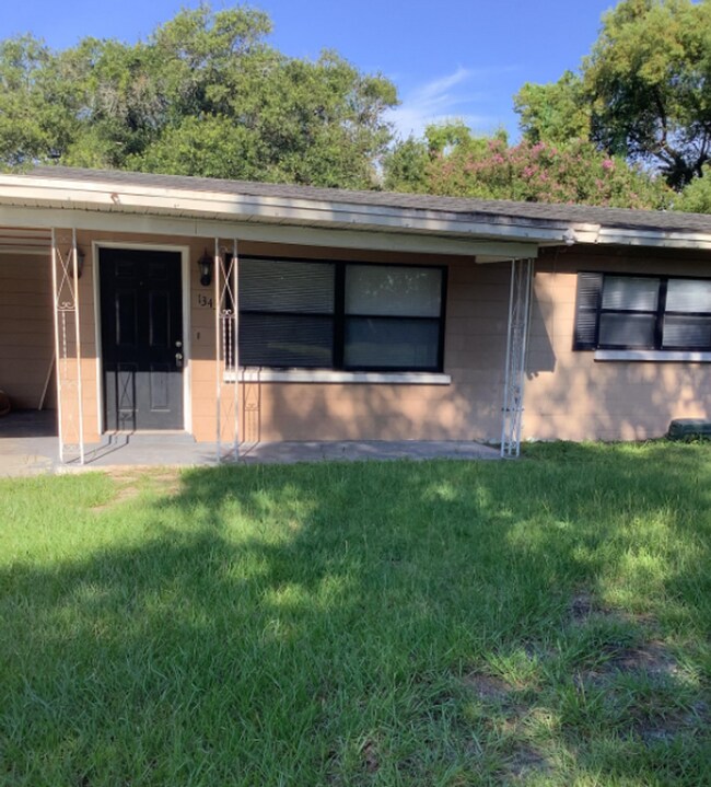 Primary Photo - Central Lakeland Rental