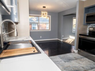 Building Photo - 3700 Valdosta Ave