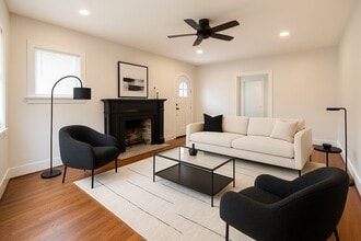 Building Photo - 1922 Wentworth St