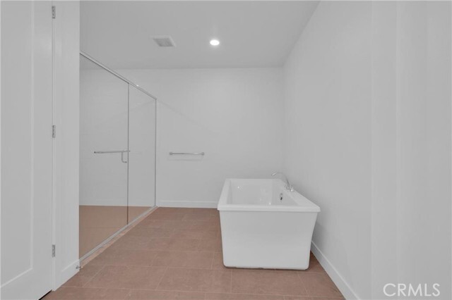 Building Photo - 3614 Rivington