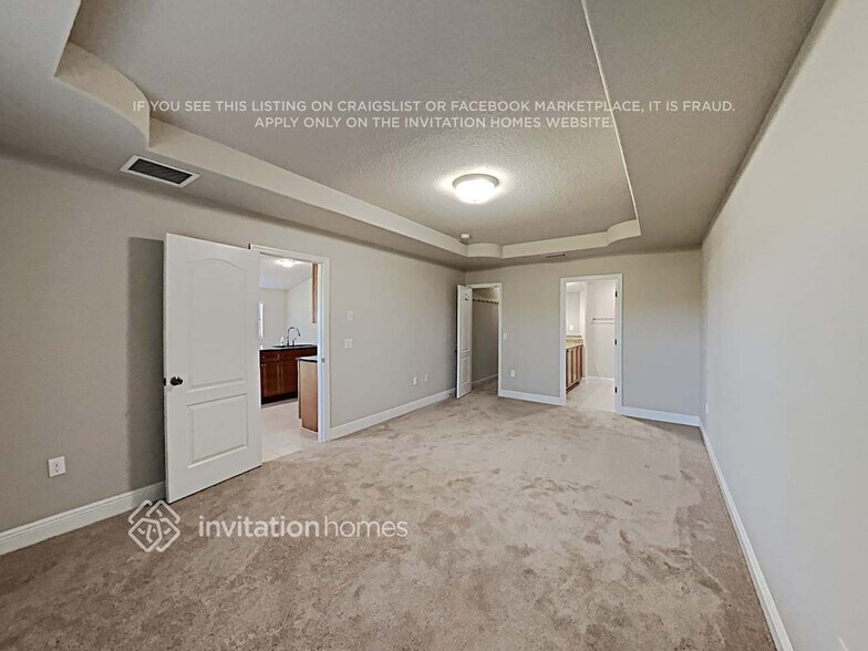 Building Photo - 3881 Brantley Cir