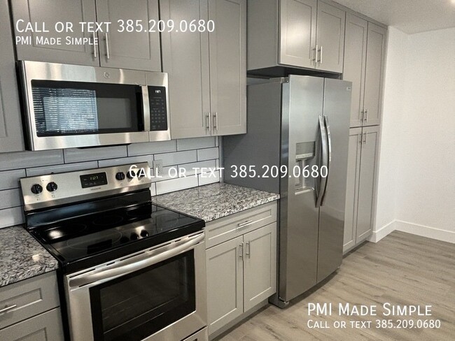 Building Photo - 258 1200 W