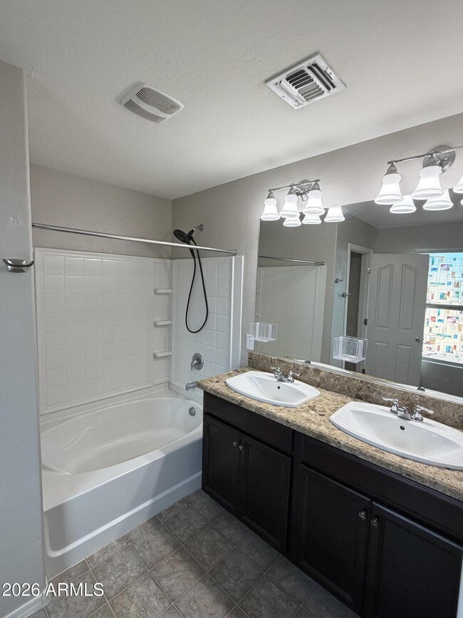 Building Photo - 25706 122nd Ave