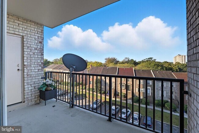 Building Photo - 12001 Old Columbia Pike