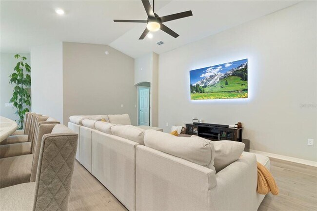 Building Photo - 1204 Mezzavalle Wy